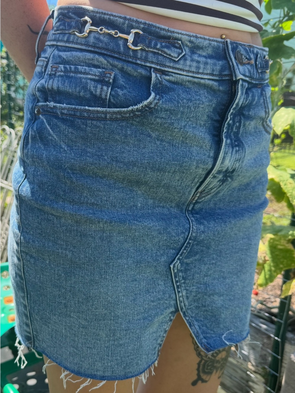 Express Horsebit Denim Mini Skirt with Front Slit size 2 NWT Equestrian Western